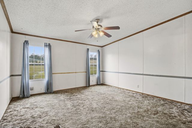 176 S Essex Road, Nixa, MO 65714