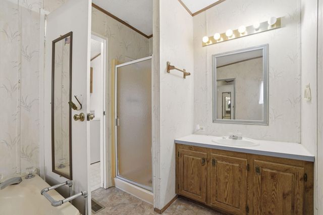 176 S Essex Road, Nixa, MO 65714