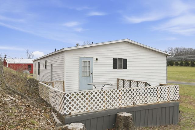 176 S Essex Road, Nixa, MO 65714