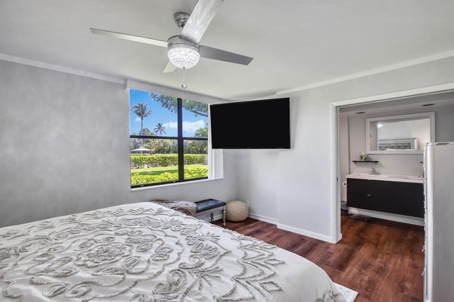 955 Egret Circle 104, Delray Beach, FL 33444