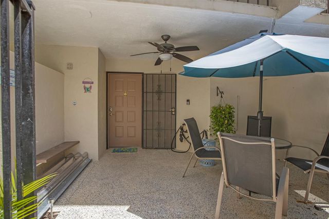 955 Egret Circle 104, Delray Beach, FL 33444