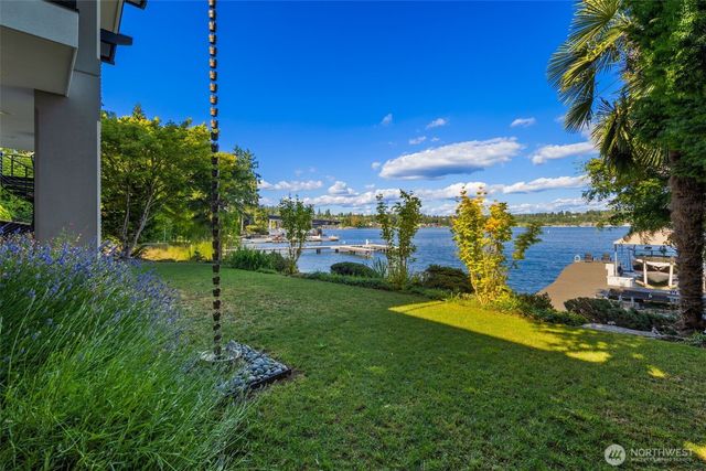 4014 E Mercer Way, Mercer Island, WA 98040