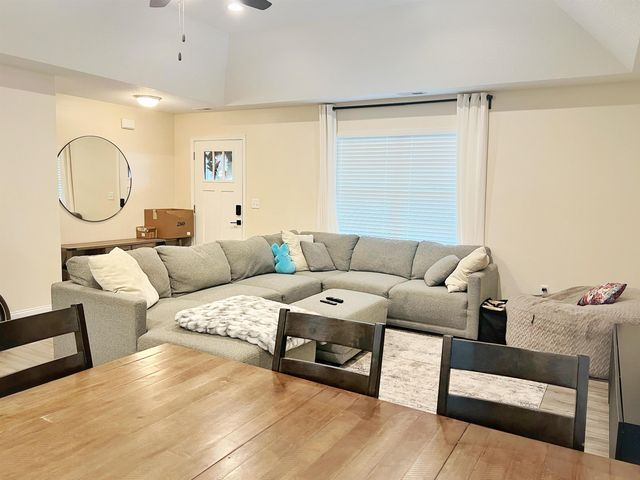 3139 Lorenzo Court, Inman, SC 29249