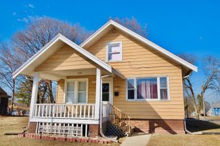 2001 School Street, Rockford, IL 61101