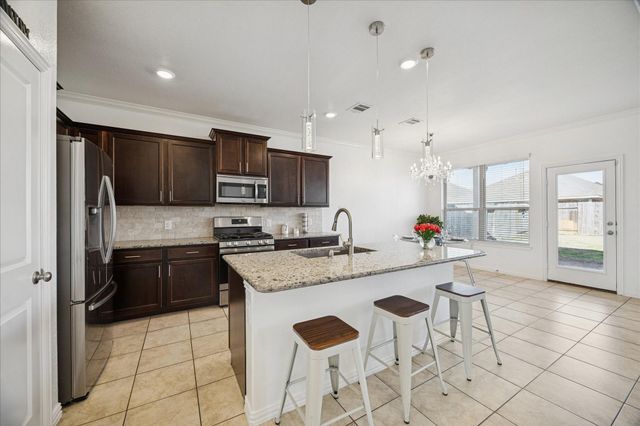 2933 Fox Ledge Court, Conroe, TX 77301