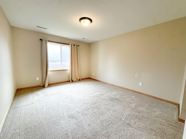 1821 S Cascade Street, Fergus Falls, MN 56537