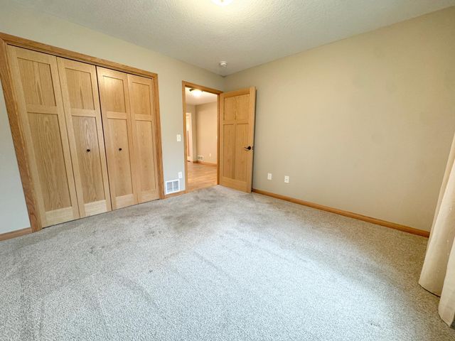 1821 S Cascade Street, Fergus Falls, MN 56537