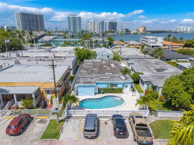 2120 Biarritz Dr, Miami Beach, FL 33141