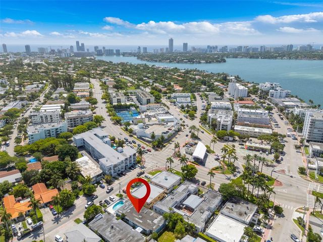 2120 Biarritz Dr, Miami Beach, FL 33141
