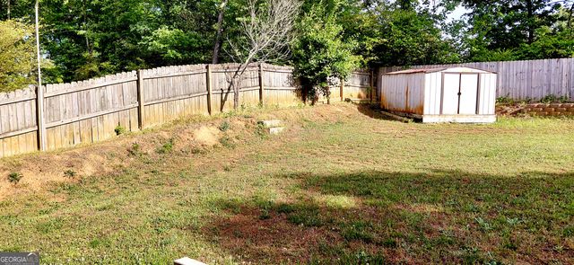 6715 Manor Creek Drive, Douglasville, GA 30135