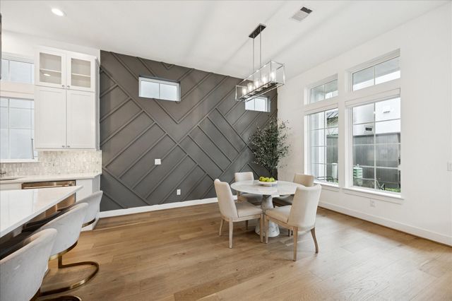 3509 Bridgewater Oaks Lane, Houston, TX 77055