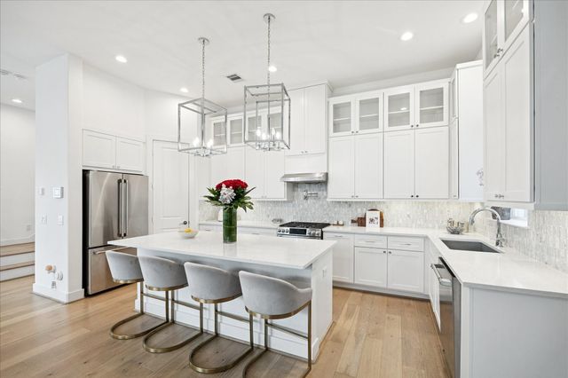 3509 Bridgewater Oaks Lane, Houston, TX 77055