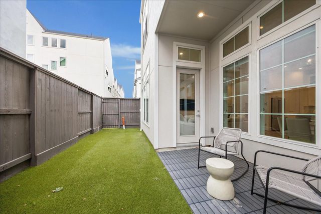 3509 Bridgewater Oaks Lane, Houston, TX 77055