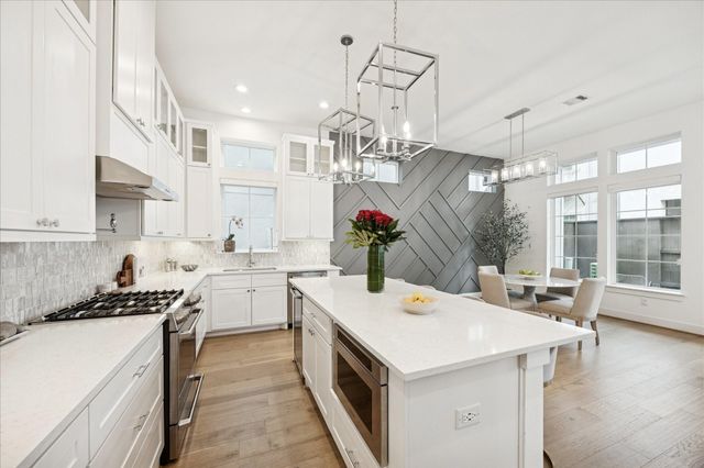 3509 Bridgewater Oaks Lane, Houston, TX 77055