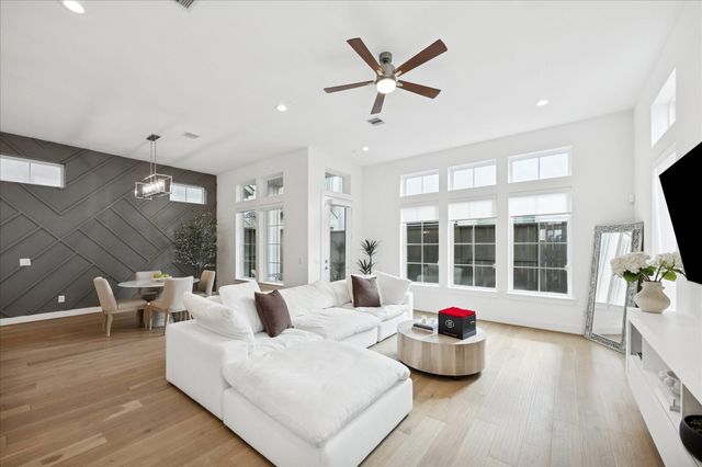 3509 Bridgewater Oaks Lane, Houston, TX 77055