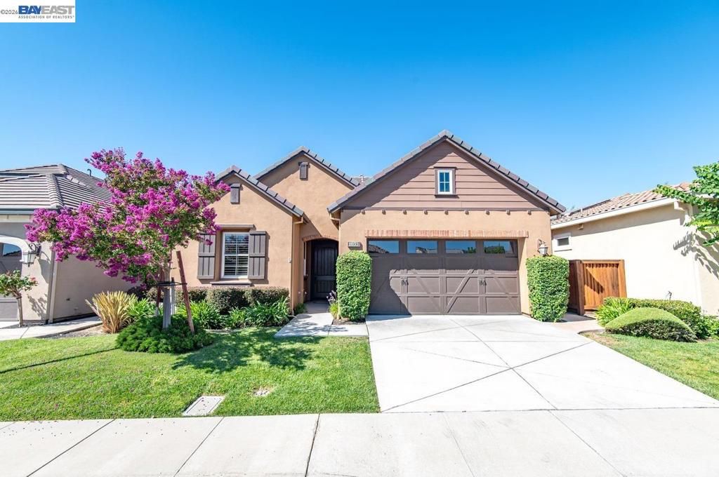 Image 2 of property listing at 1033 Malbec Ln, Brentwood, CA 94513