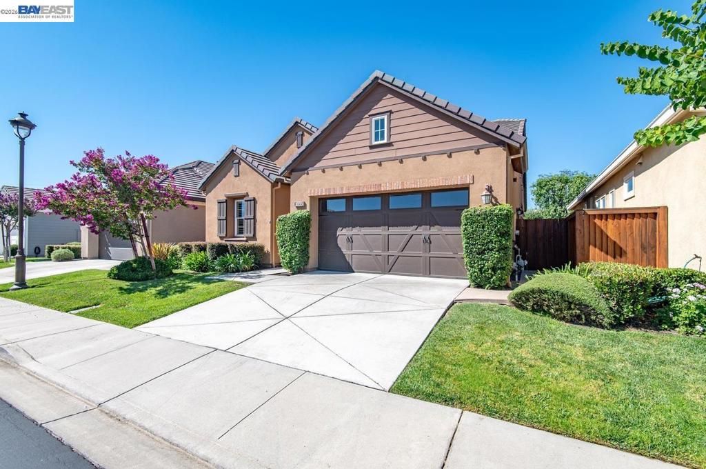Image 4 of property listing at 1033 Malbec Ln, Brentwood, CA 94513