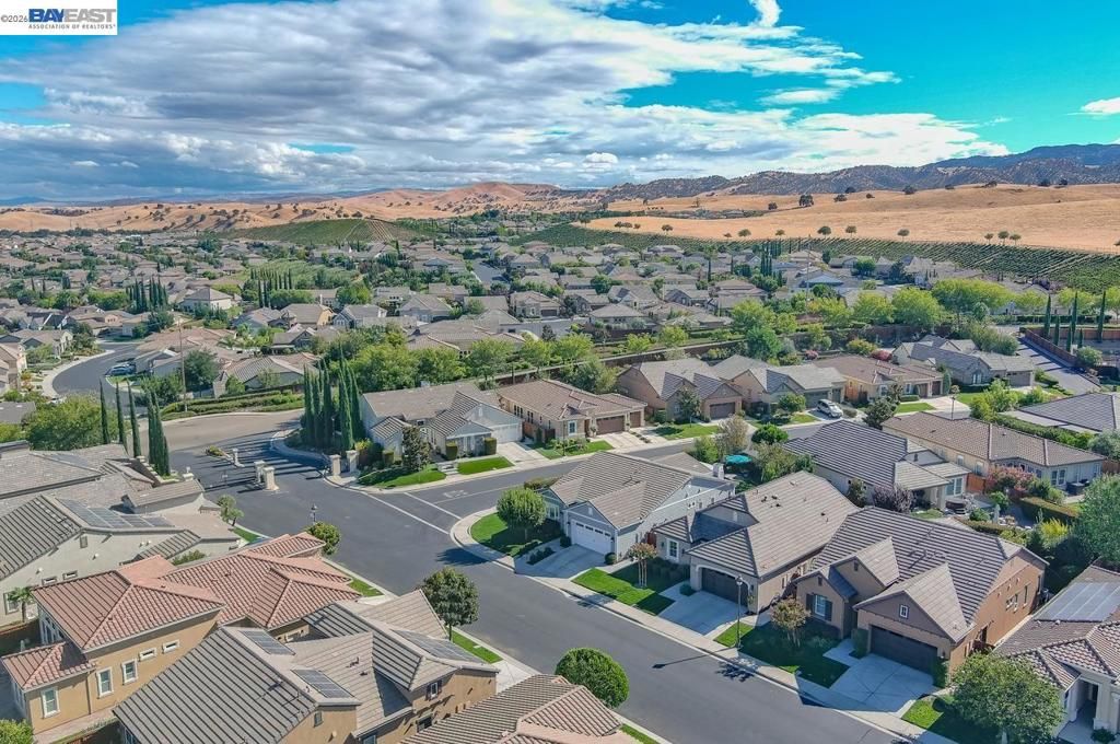 Image 64 of property listing at 1033 Malbec Ln, Brentwood, CA 94513