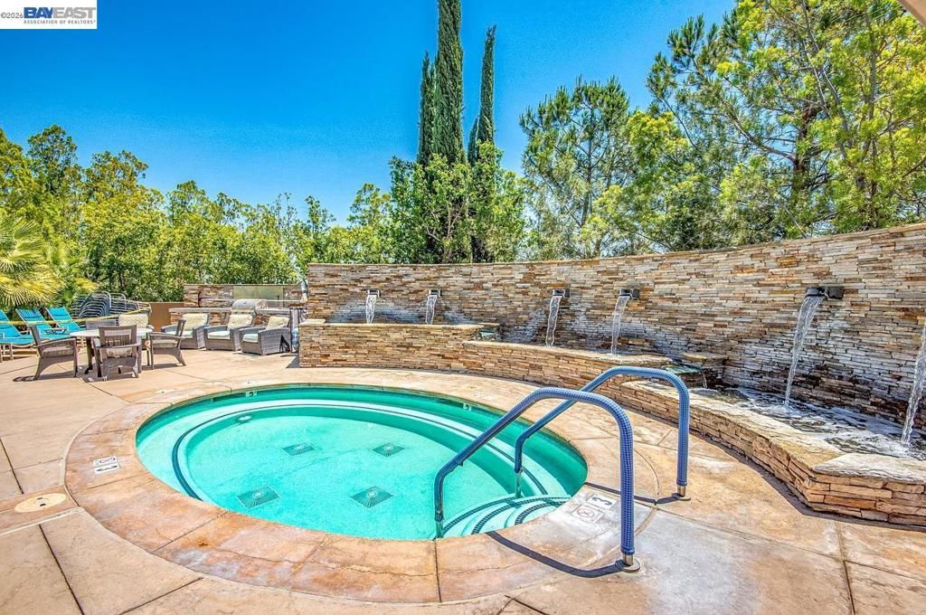 Image 75 of property listing at 1033 Malbec Ln, Brentwood, CA 94513