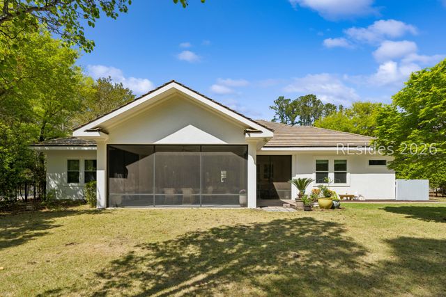 243 Hampton Lake Dr, Bluffton, SC 29910