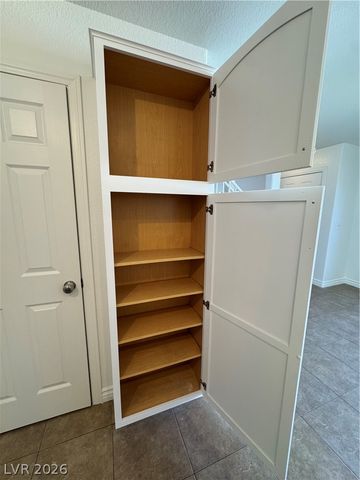 222 Winterport Street, Henderson, NV 89074