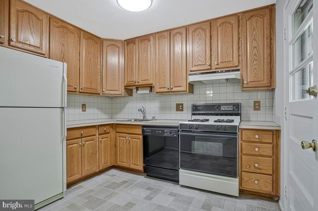 8240 RUPERT RD S, Millersville, MD 21108