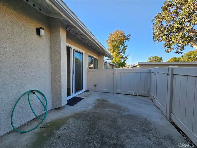 8933 Modesto Circle 1216C, Huntington Beach, CA 92646