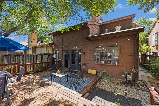 6405 Honey HL, San Antonio, TX 78229