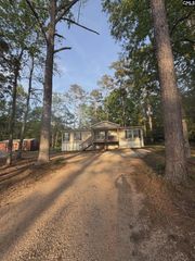 1011 Blacksgate E, Prosperity, SC 29127
