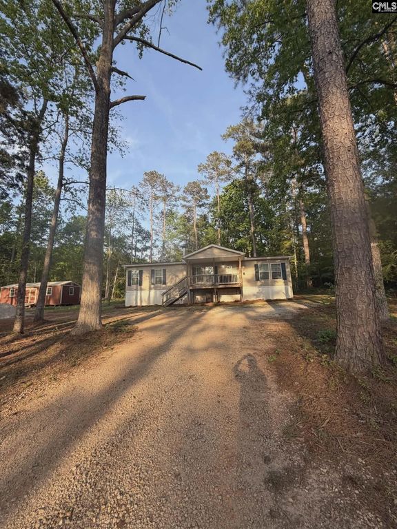 1011 Blacksgate E, Prosperity, SC 29127