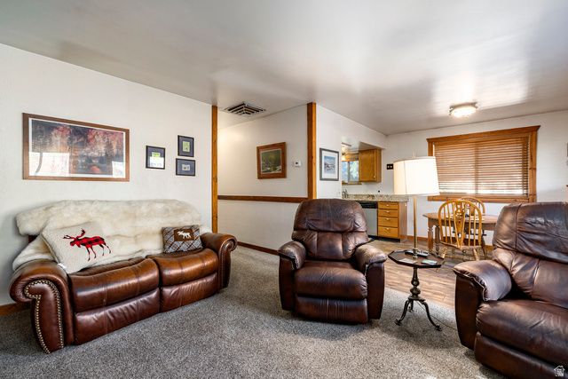 2887 S COTTONWOOD DR, Coalville, UT 84017