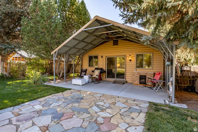 2887 S COTTONWOOD DR, Coalville, UT 84017