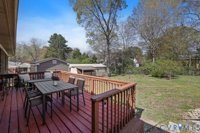 2831 Delfin Rd, Midlothian, VA 23112