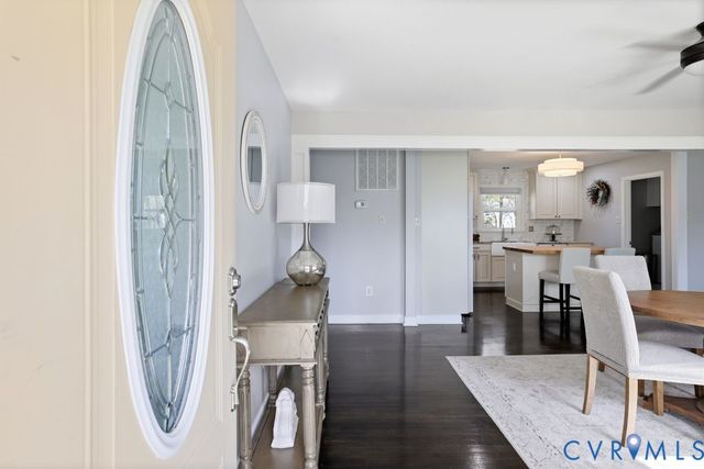 2831 Delfin Rd, Midlothian, VA 23112