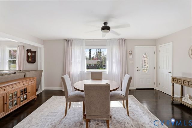 2831 Delfin Rd, Midlothian, VA 23112