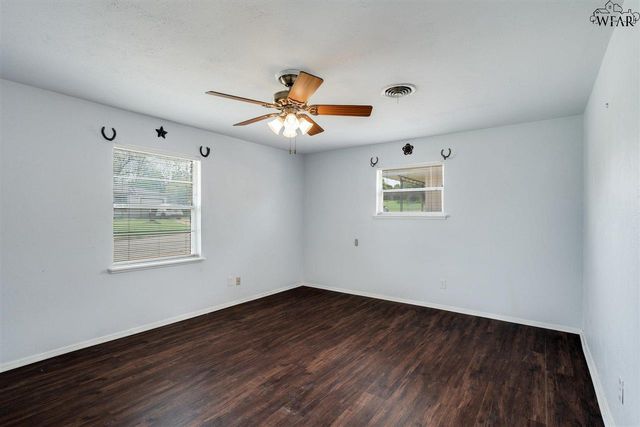 3212 10TH STREET, Wichita Falls, TX 76309