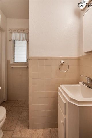 3212 10TH STREET, Wichita Falls, TX 76309