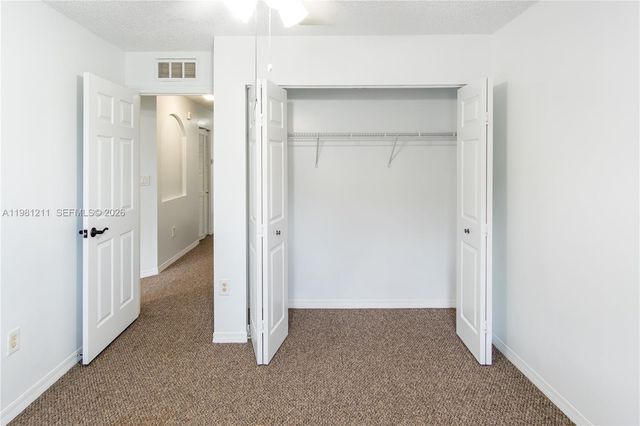 2301 SE 24th Ave 2301, Homestead, FL 33035