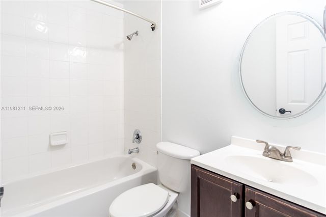 2301 SE 24th Ave 2301, Homestead, FL 33035