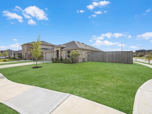 17831 Sommerset Falls Lane, Crosby, TX 77532
