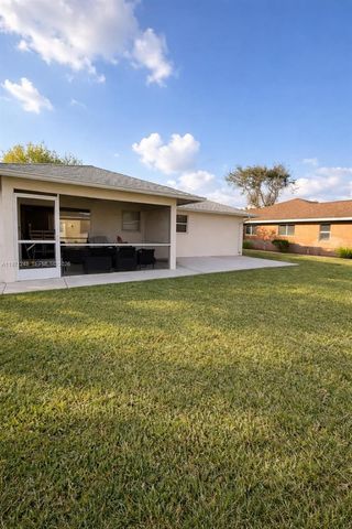 1518 Senior Court, Lehigh Acres, FL 33971