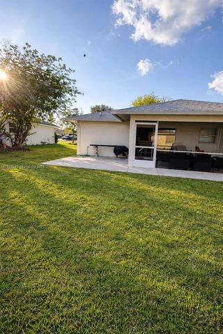 1518 Senior Court, Lehigh Acres, FL 33971