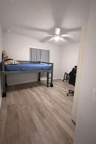 1518 Senior Court, Lehigh Acres, FL 33971
