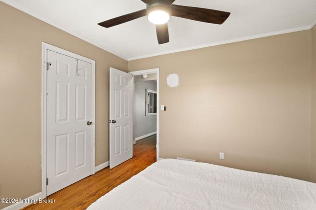 9311 Fiesta Way, Louisville, KY 40272