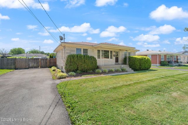 9311 Fiesta Way, Louisville, KY 40272