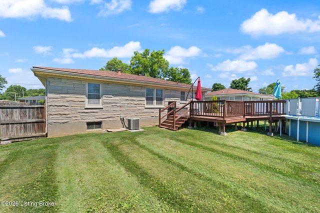 9311 Fiesta Way, Louisville, KY 40272