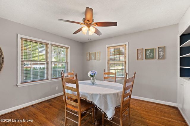 9311 Fiesta Way, Louisville, KY 40272