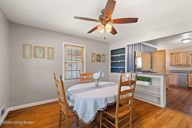 9311 Fiesta Way, Louisville, KY 40272
