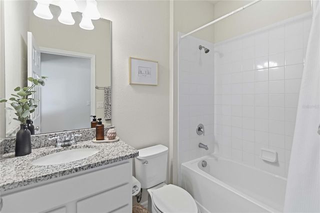 17241 GOLDCREST LOOP, Clermont, FL 34714