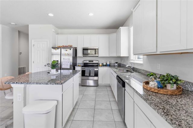 17241 GOLDCREST LOOP, Clermont, FL 34714